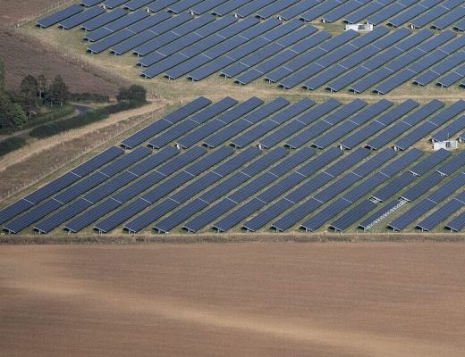 solar-battery-storage-container